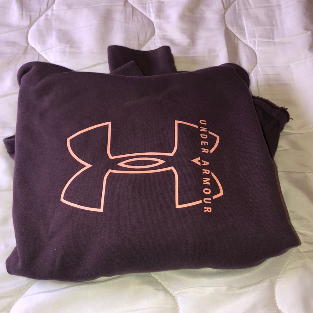 Under Armour Sweatshirt